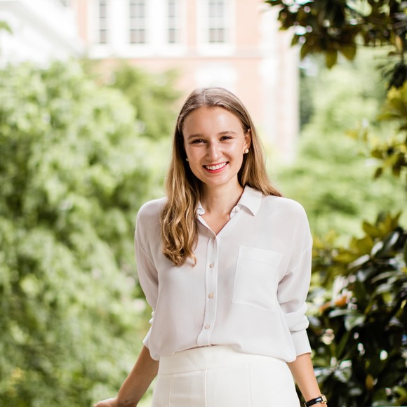 Meet your Posher, Megan - Picture 1 of 1